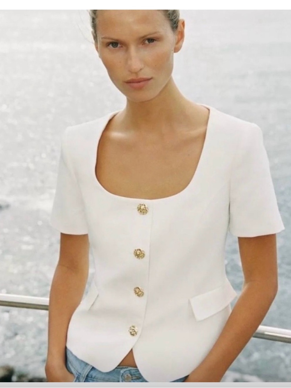 Zara Short-Sleeve Buttoned Top